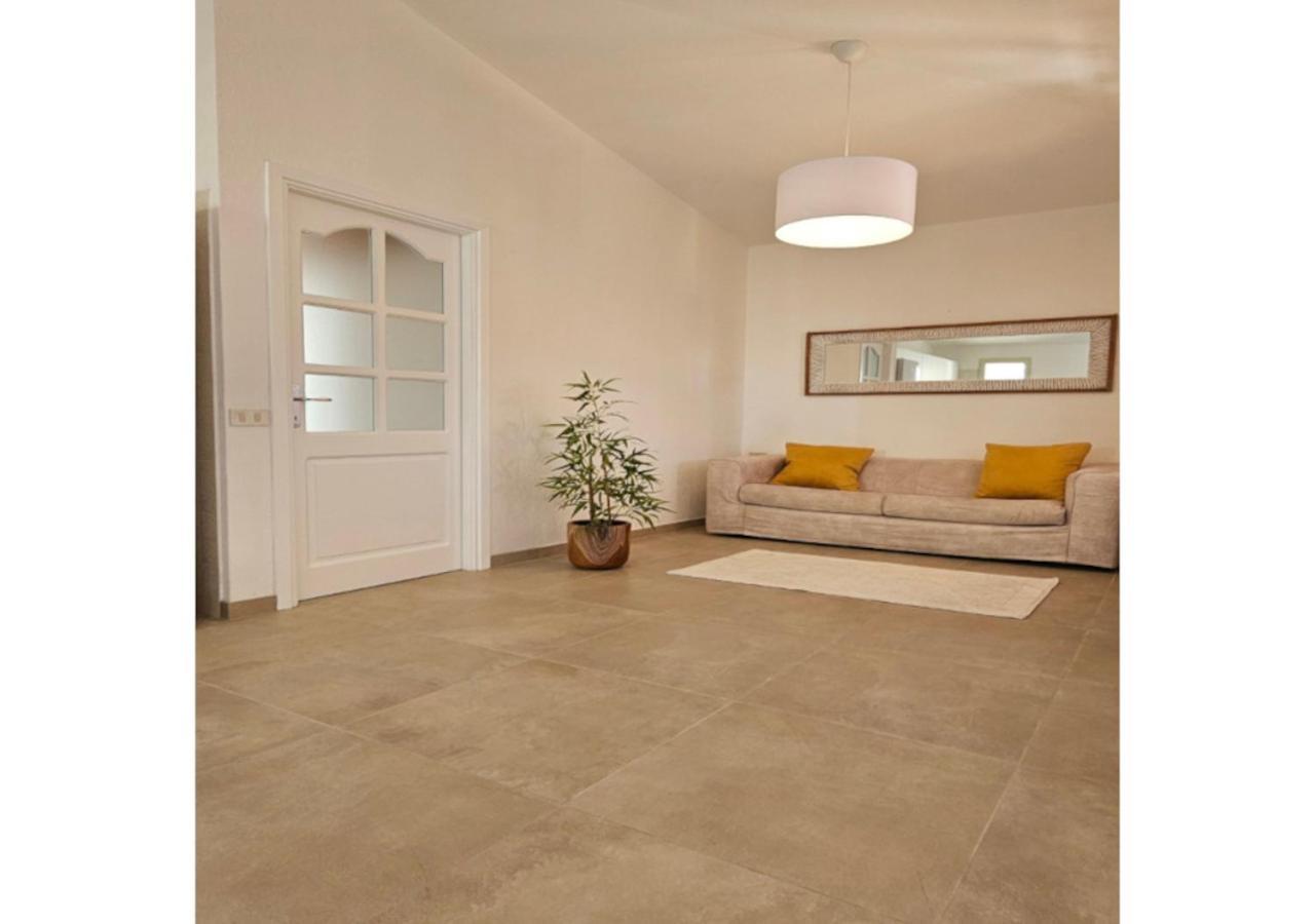 Casa Salvo Apartment Budoni Luaran gambar